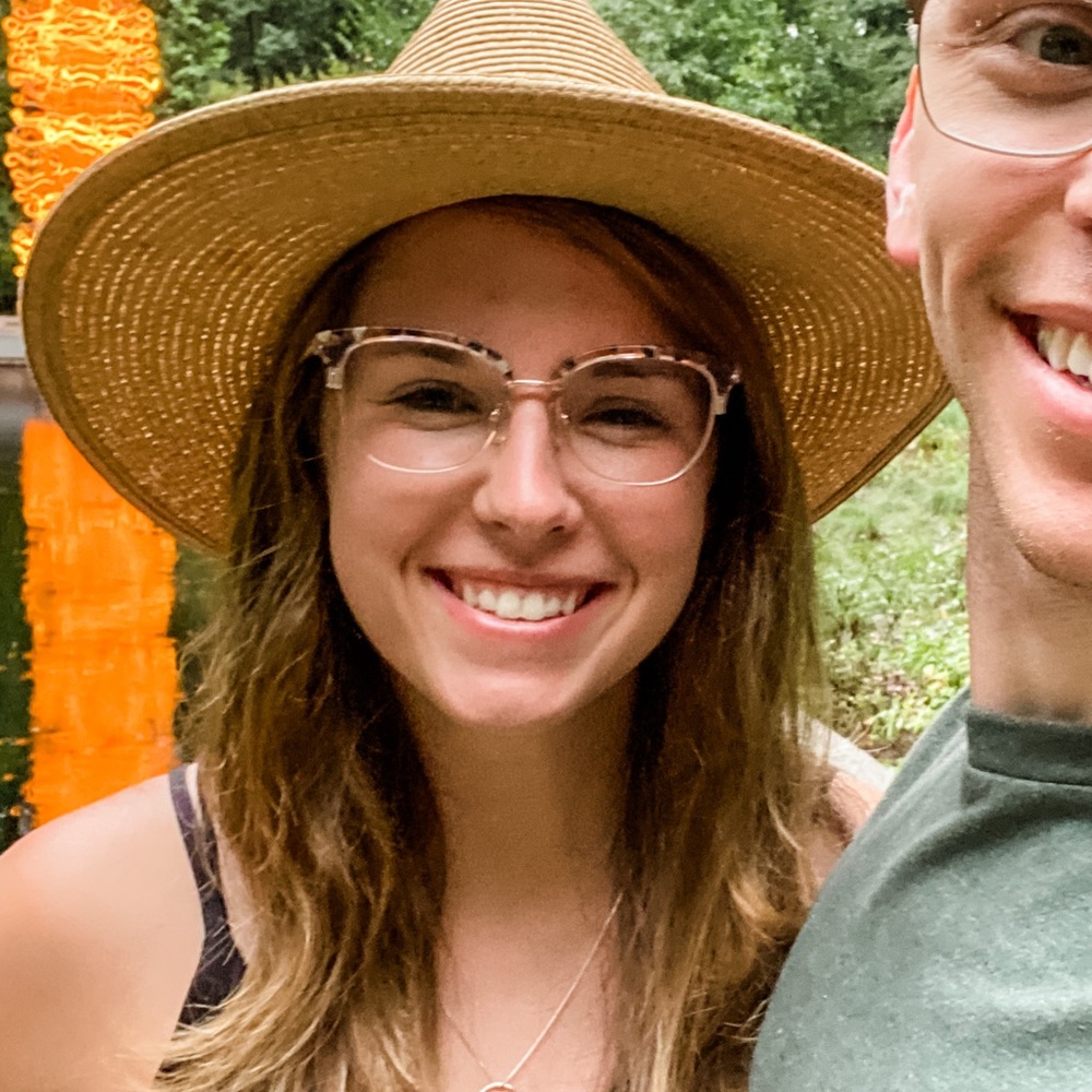 Meet your Posher, Danyelle
